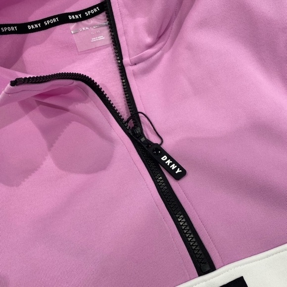 New-dkny Color Block Half-Zip Tech Crop Pullover - Picture 6 of 15